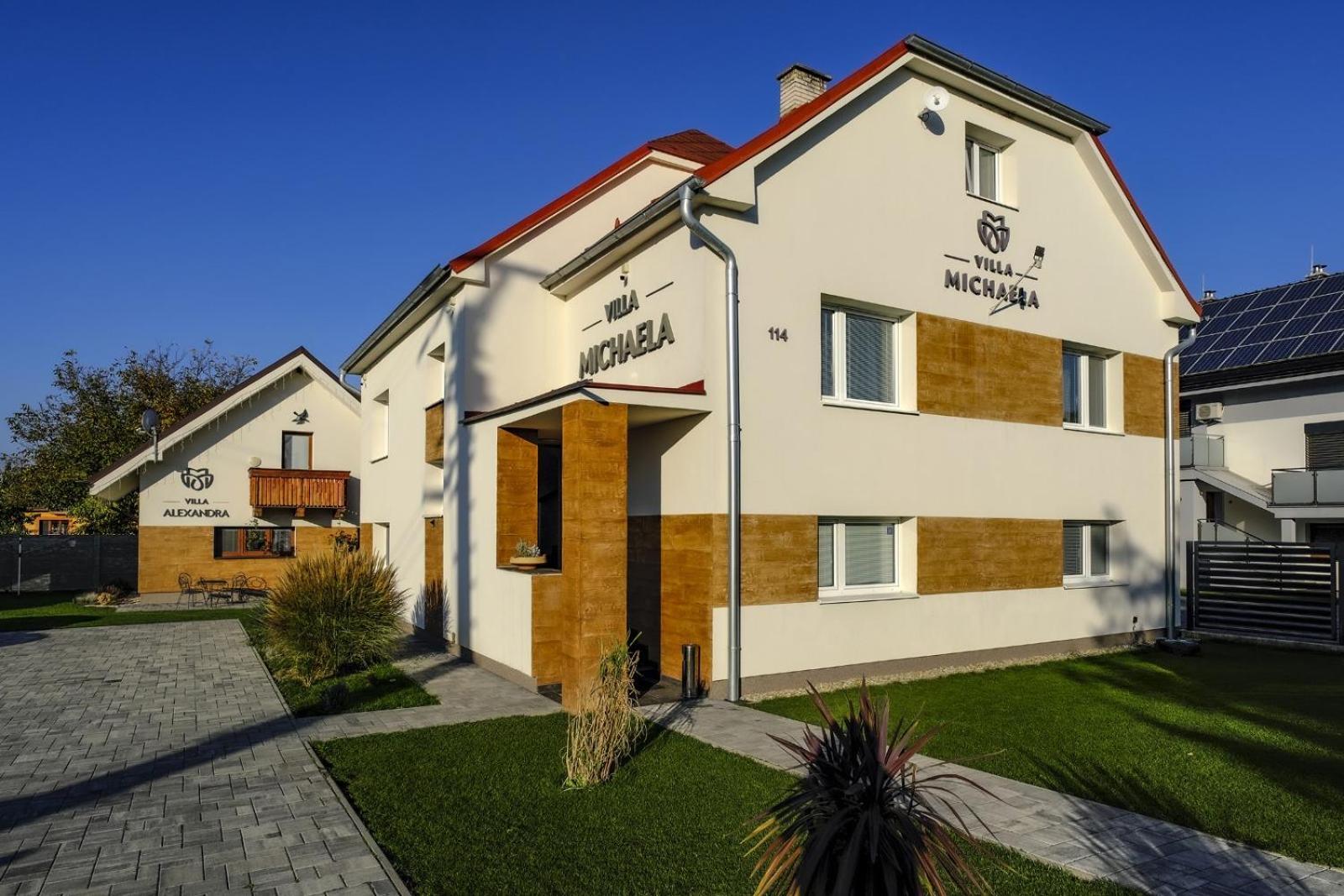 Villa Michaela Besenova Luaran gambar